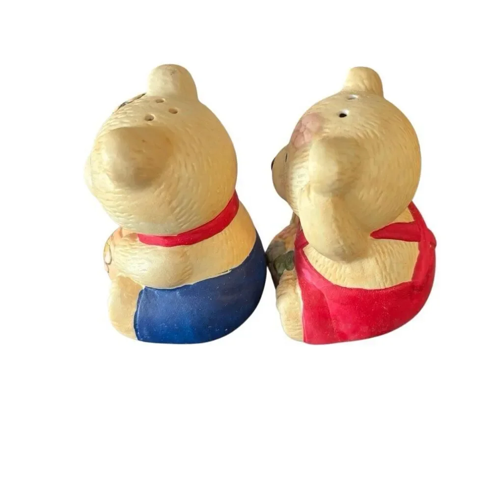 Hand Painted Porcelain Bear Salt & Pepper Shakers *New*